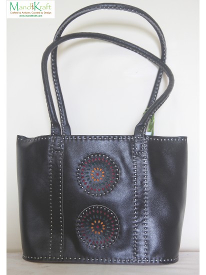 Handcrafted Leather Tote Bag with Cutwork - Black - Medium